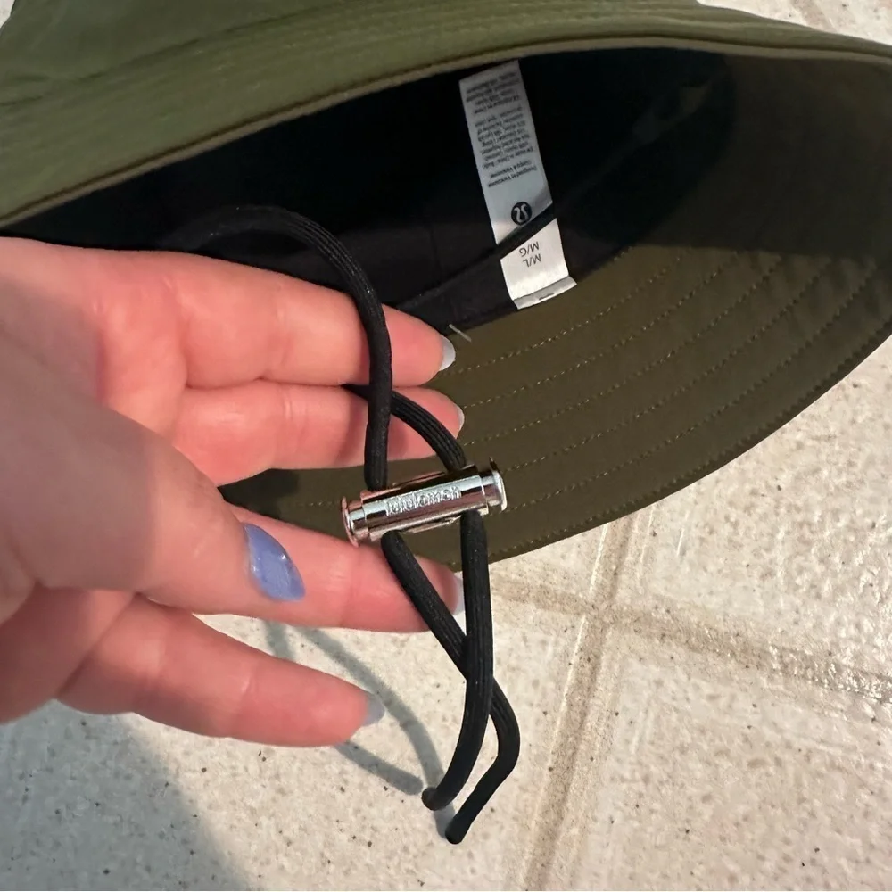 Lululemon Nylon Adjustable Bucket Hat - Picture 3 of 6